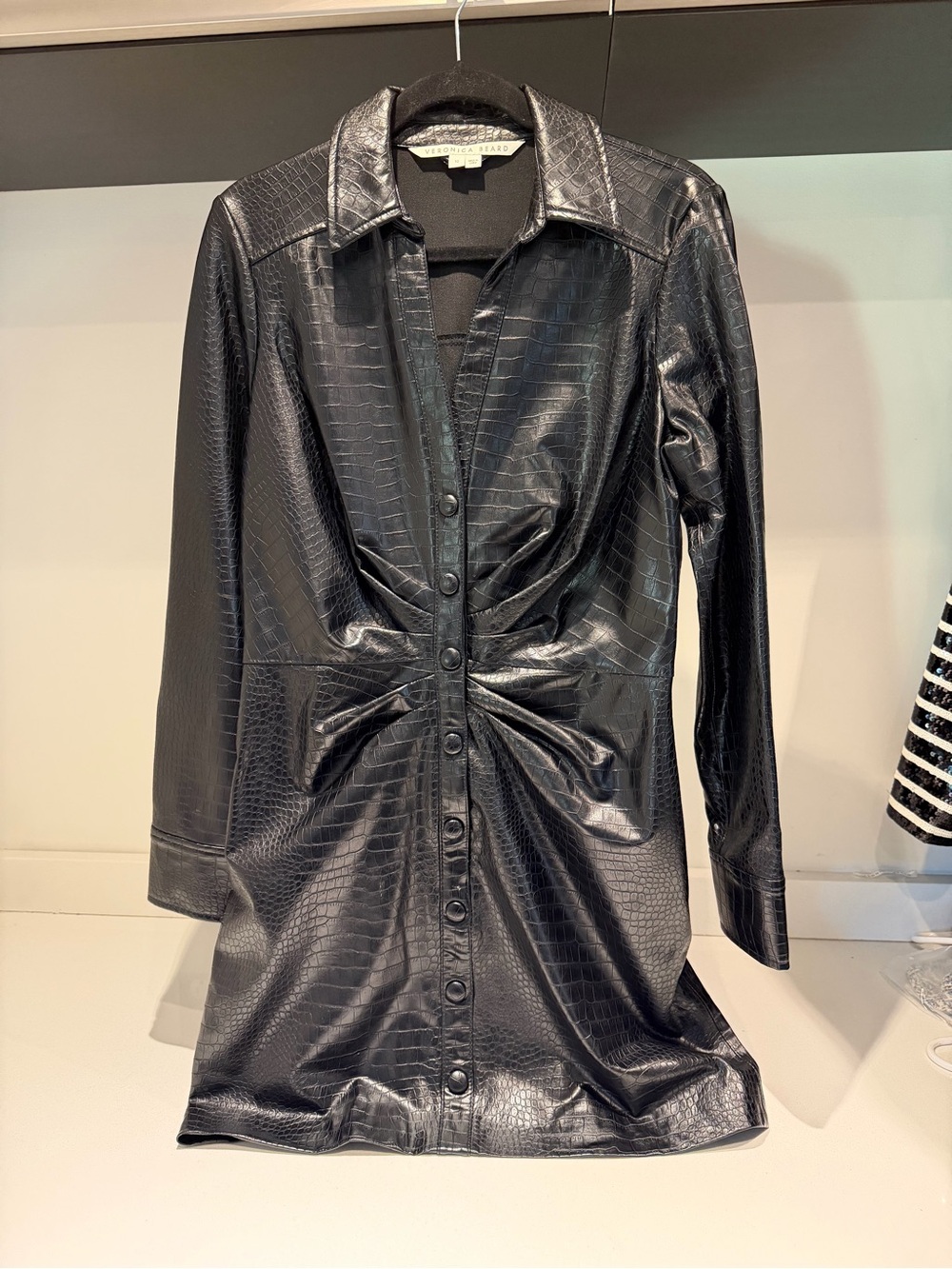 $698 Veronica Beard black faux leather crocodile luxe embossed dress sz 10